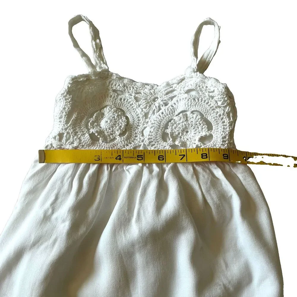 Vintage Crayon Kids White Dress Crochet Bodice Hem Lined Tie back USA Size 1/2